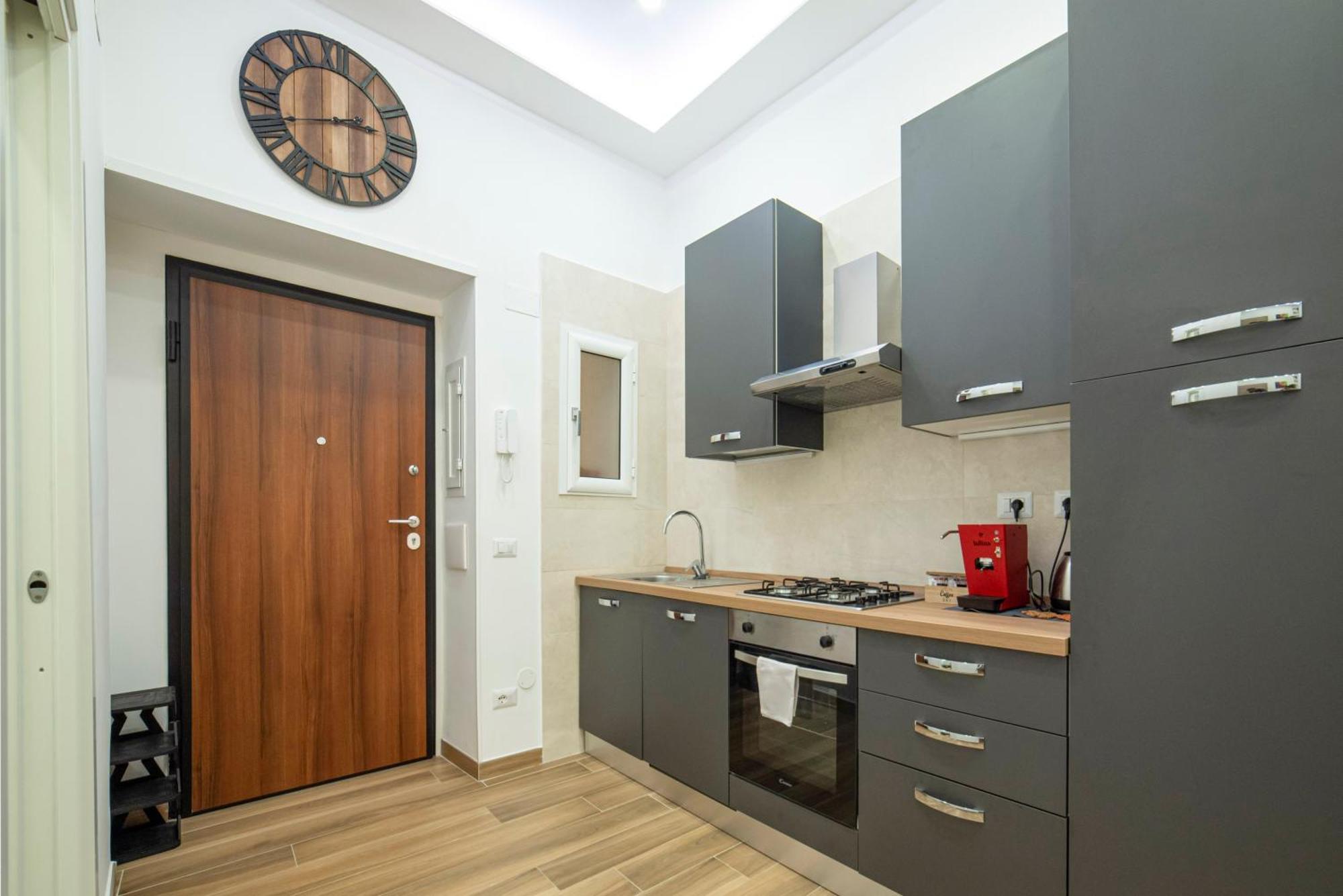 Portanova14 - Historic Center Apartment Naples Luaran gambar